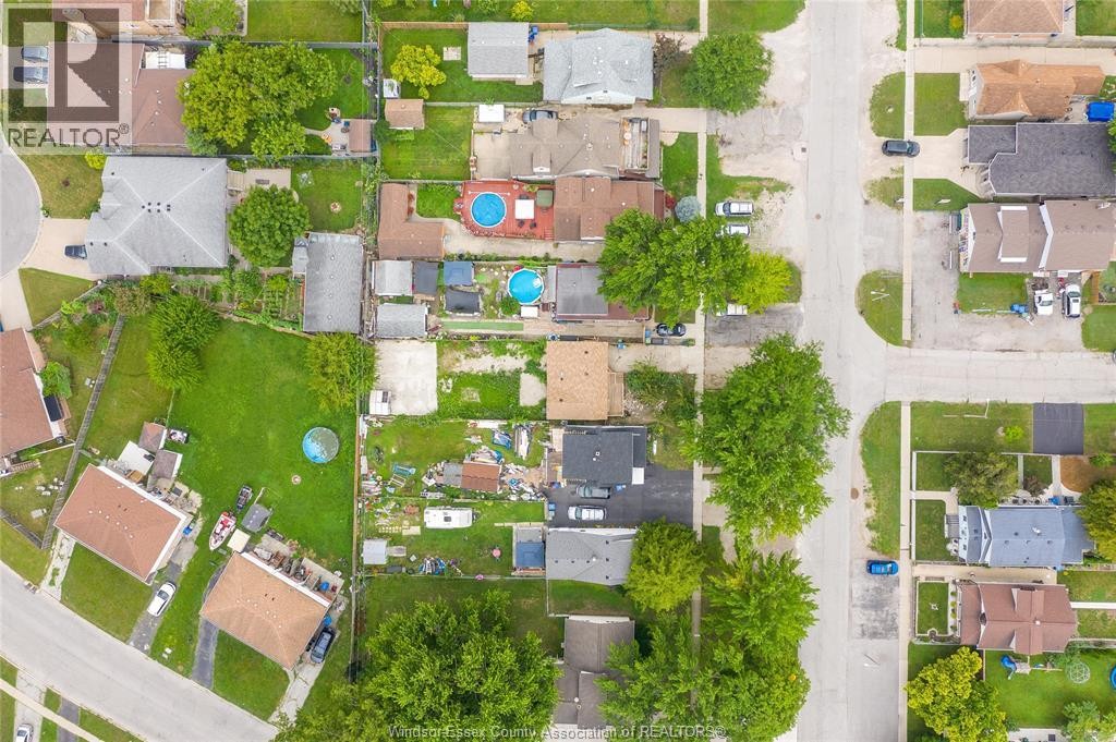 2616 Parent, Windsor, ON