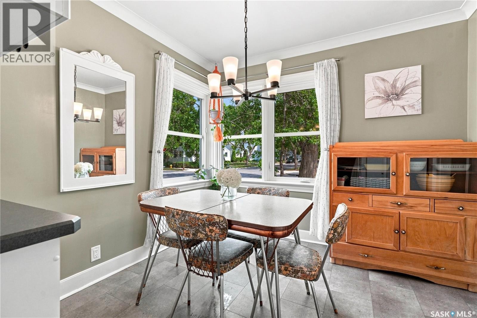 1502 Lorne Avenue, Saskatoon, SK