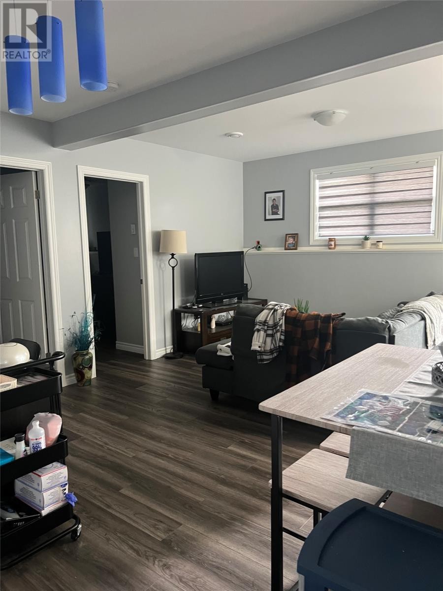 16 Cedar Lane, Springdale, NL