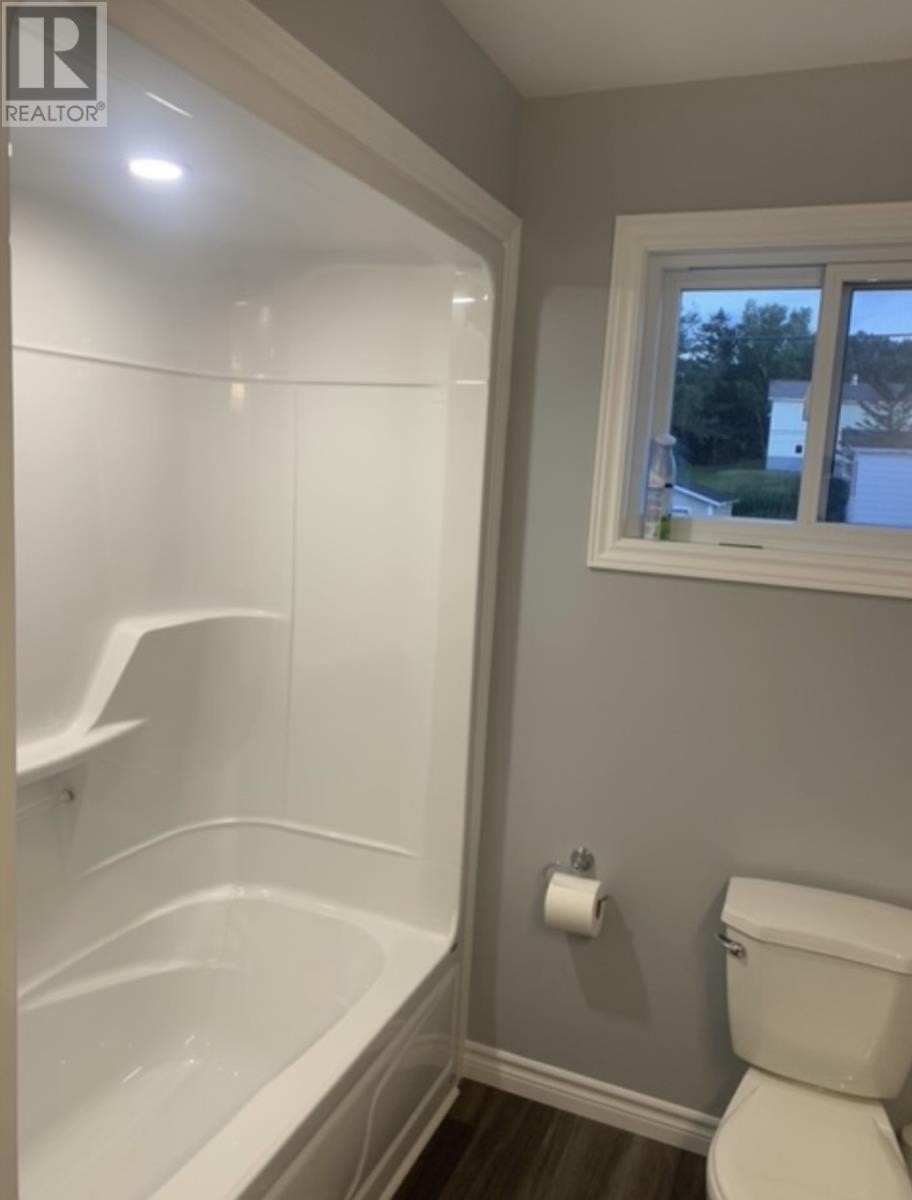 16 Cedar Lane, Springdale, NL