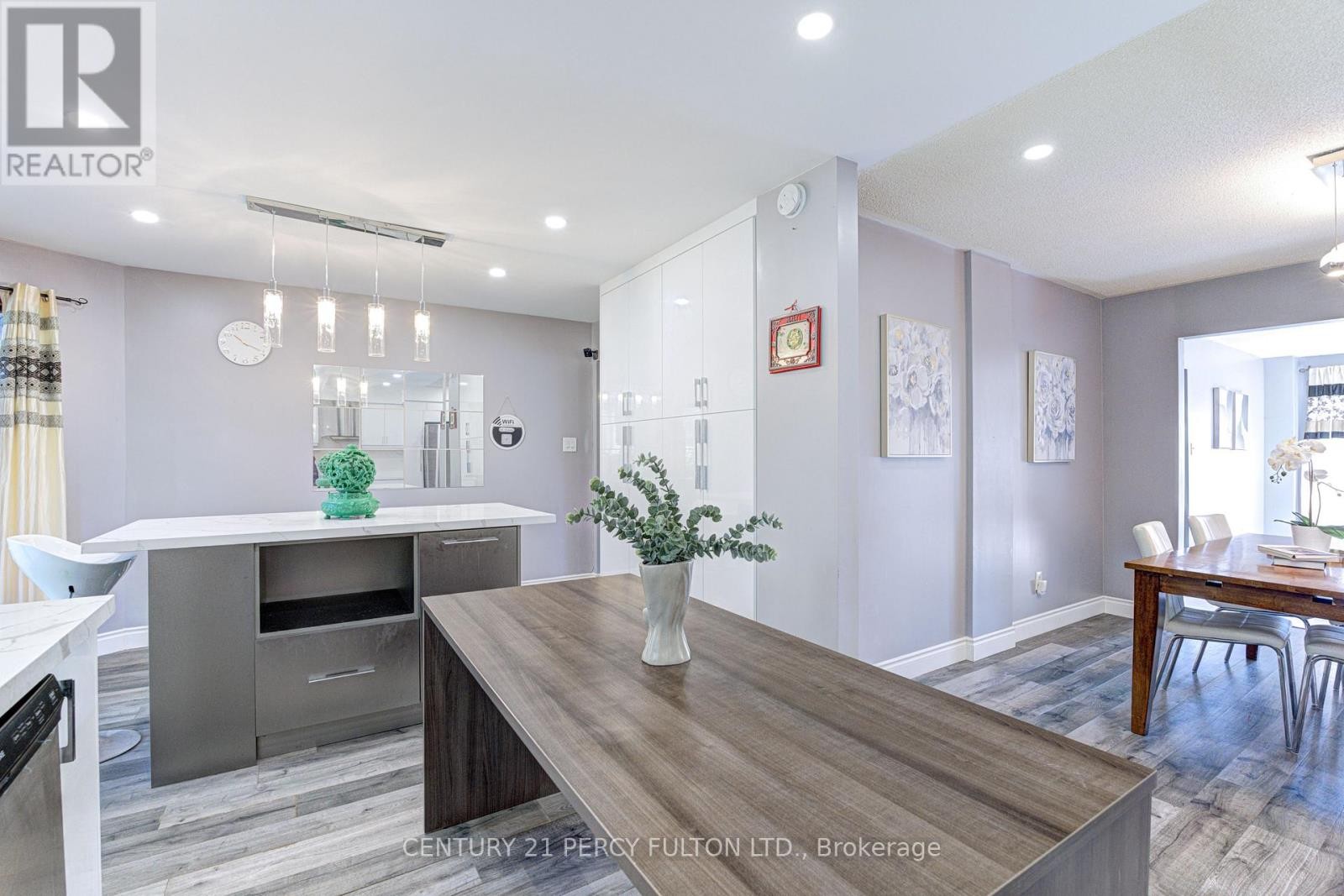 1042 Wetherby Lane, Mississauga, ON