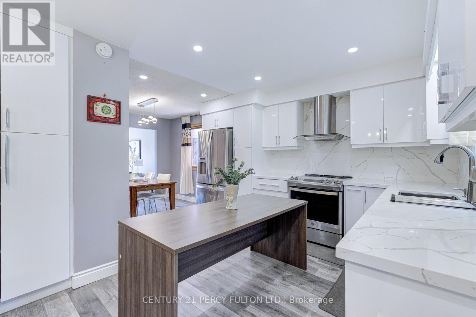 1042 Wetherby Lane, Mississauga, ON
