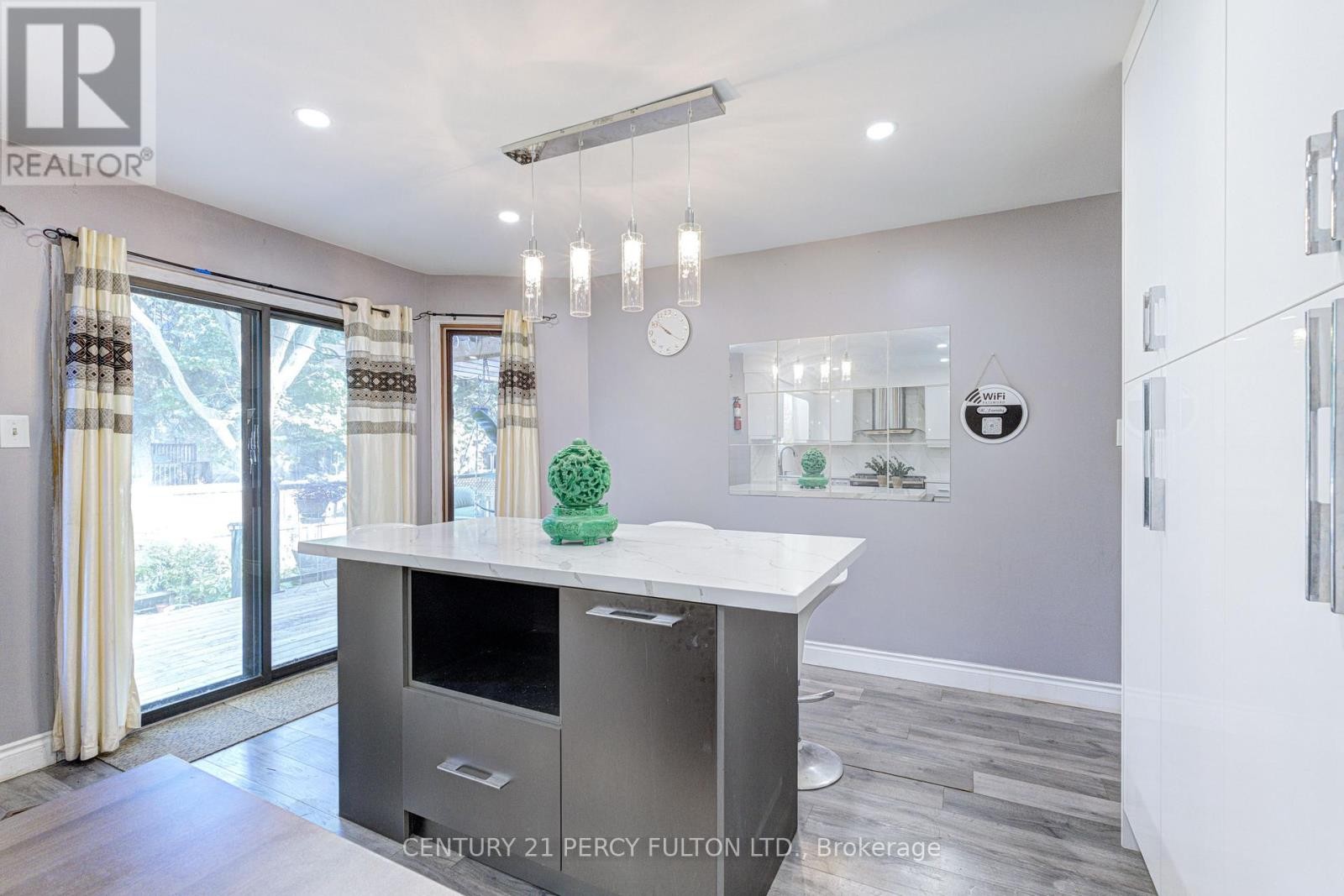 1042 Wetherby Lane, Mississauga, ON
