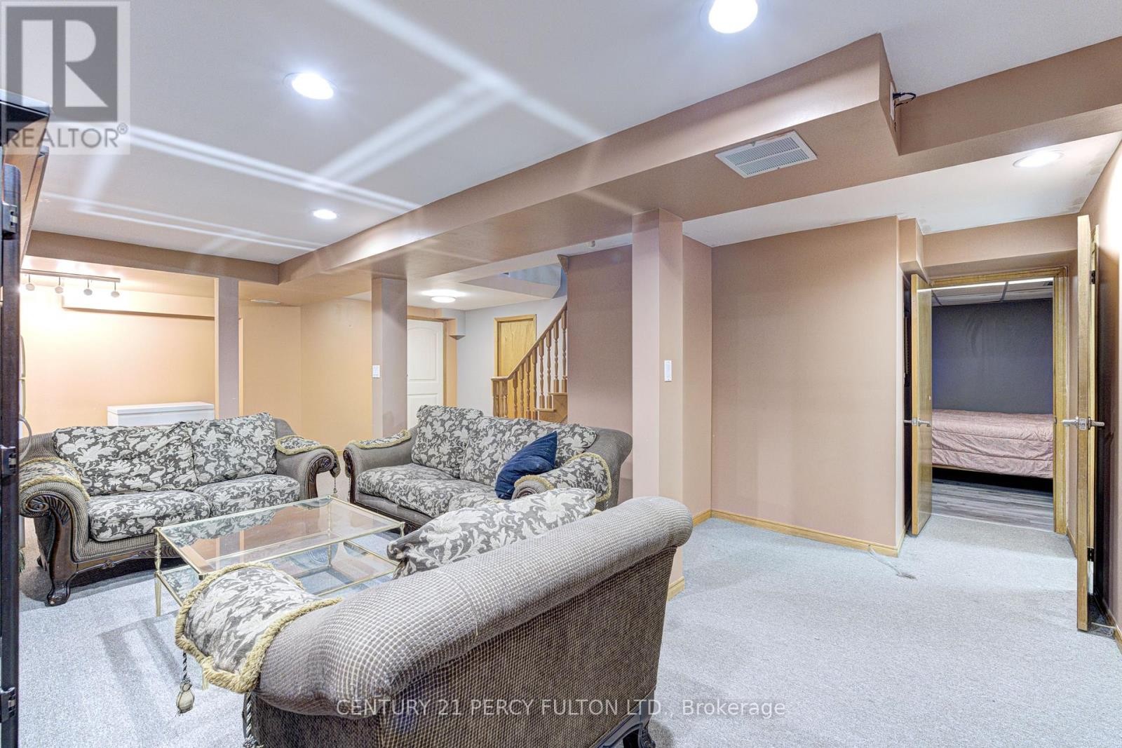 1042 Wetherby Lane, Mississauga, ON