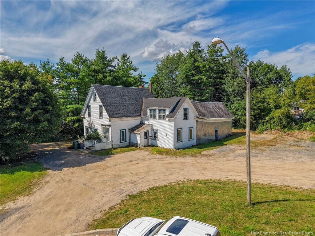 24 Vanhorne Crt, Fredericton, NB