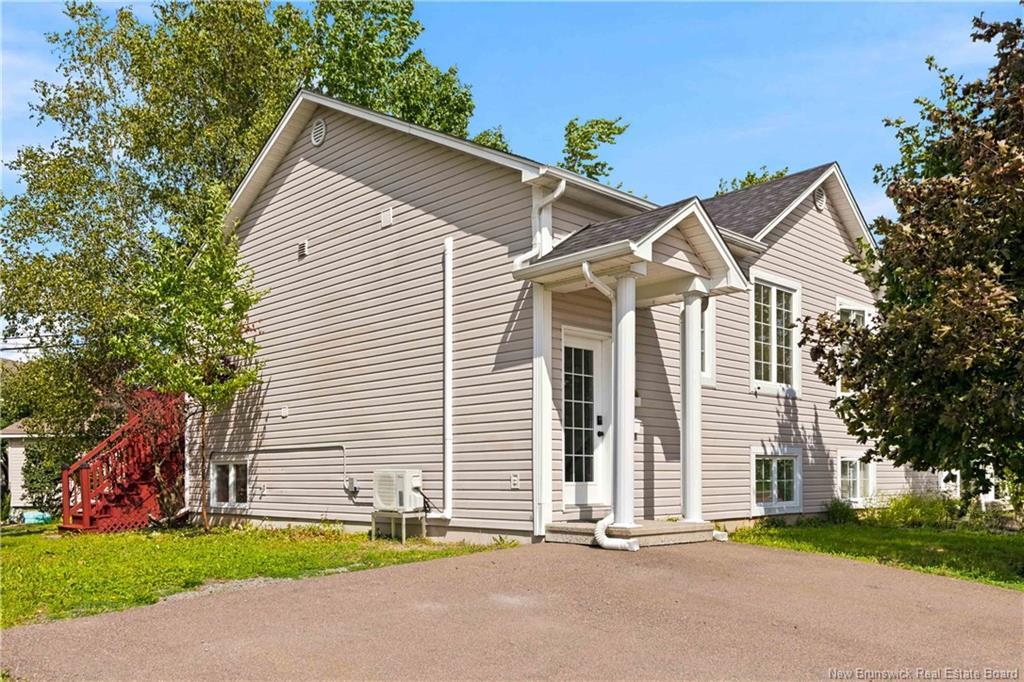 91 Mount Pleasant Rd, Moncton, NB
