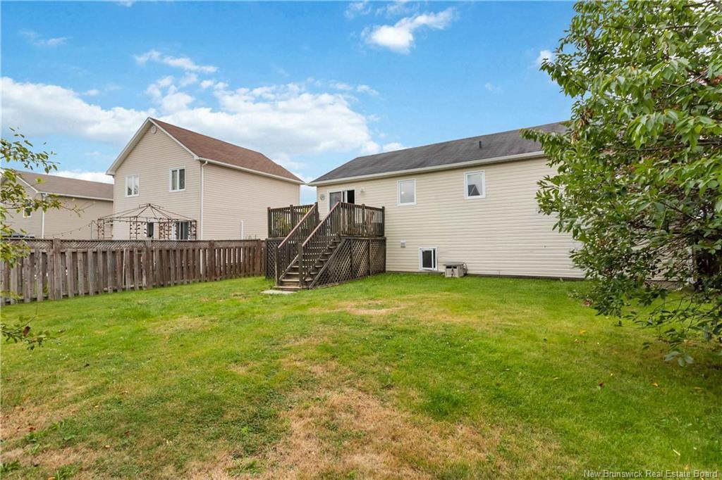 357 Maplehurst Dr, Moncton, NB