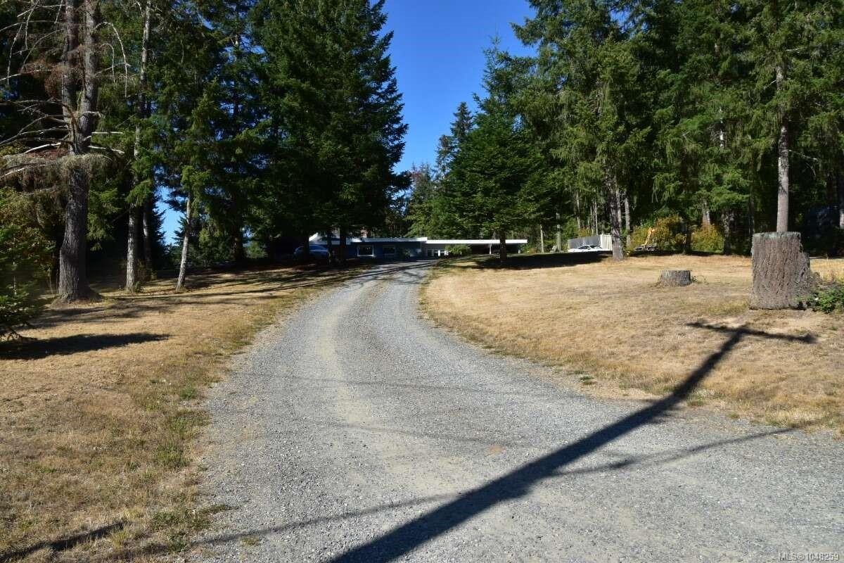 4065 Gibbins Rd, Duncan, BC