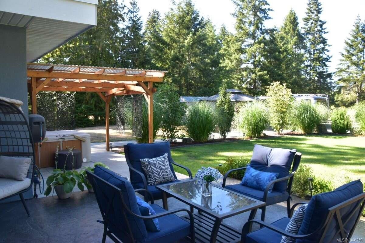 4065 Gibbins Rd, Duncan, BC