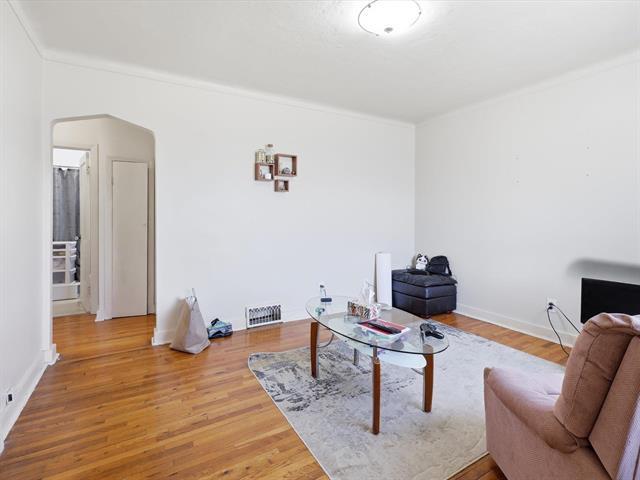 880 William Ave, Winnipeg, MB