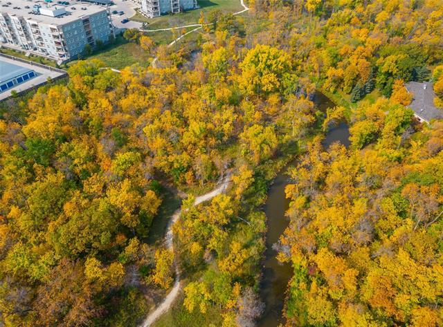 112-110 Creek Bend Rd, Winnipeg, MB