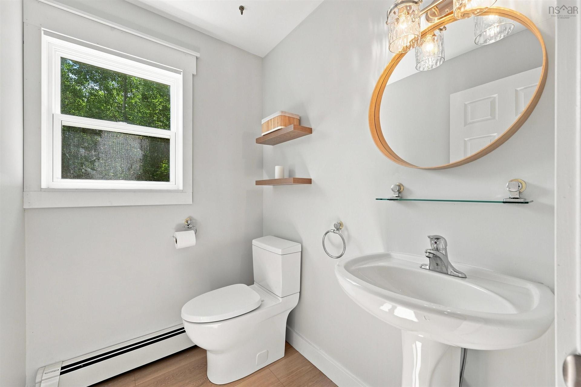 77 Holyrood Close, Fall River, NS