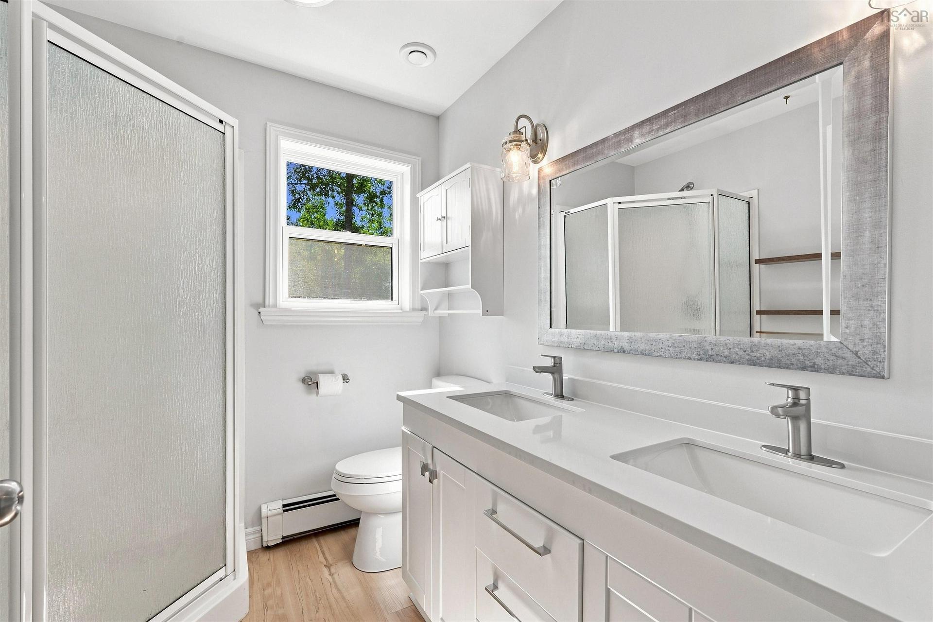 77 Holyrood Close, Fall River, NS