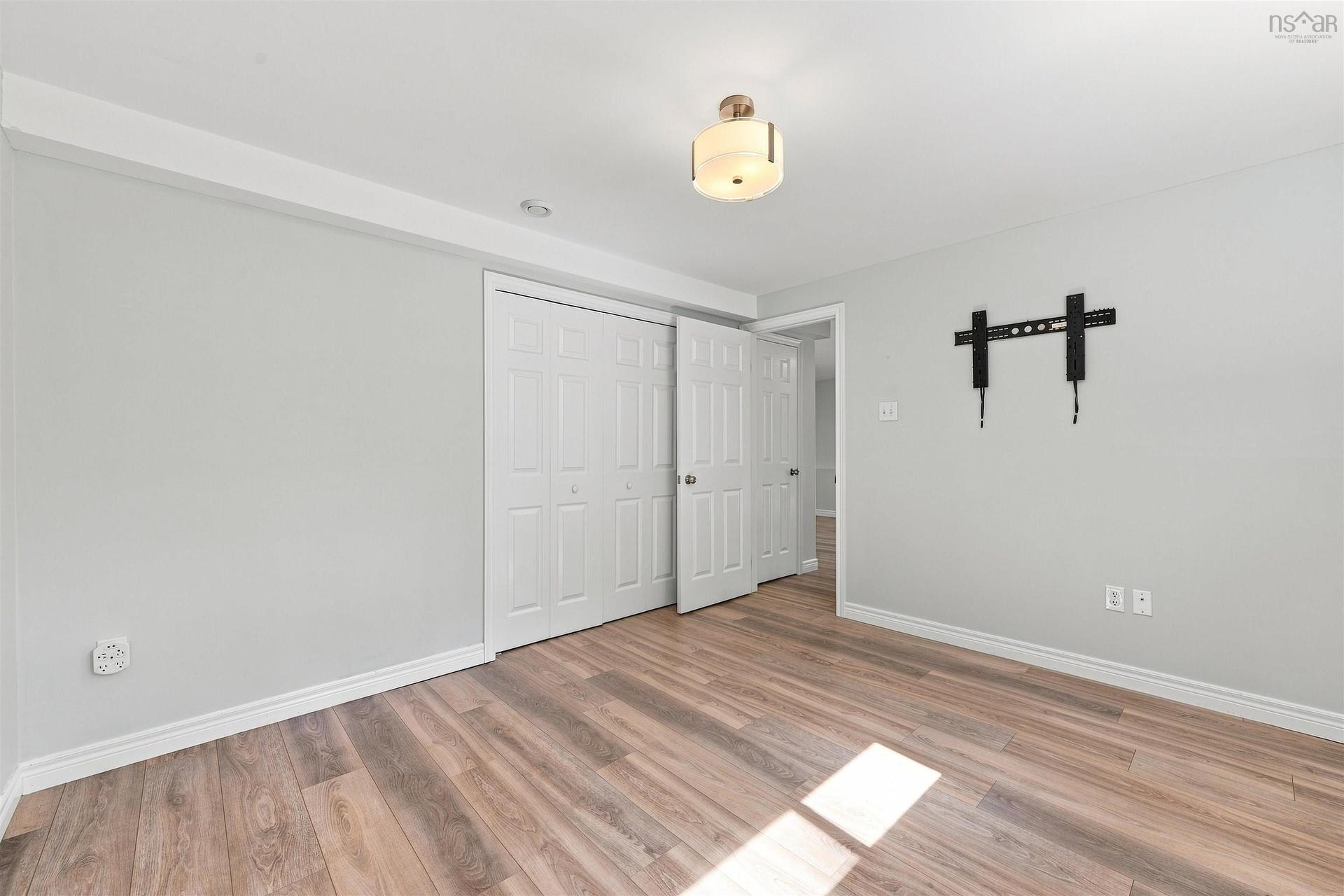 77 Holyrood Close, Fall River, NS