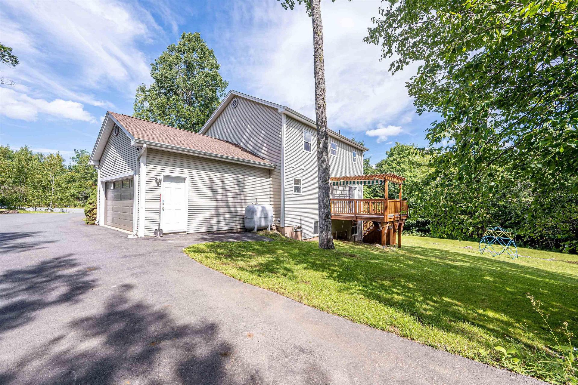 77 Holyrood Close, Fall River, NS