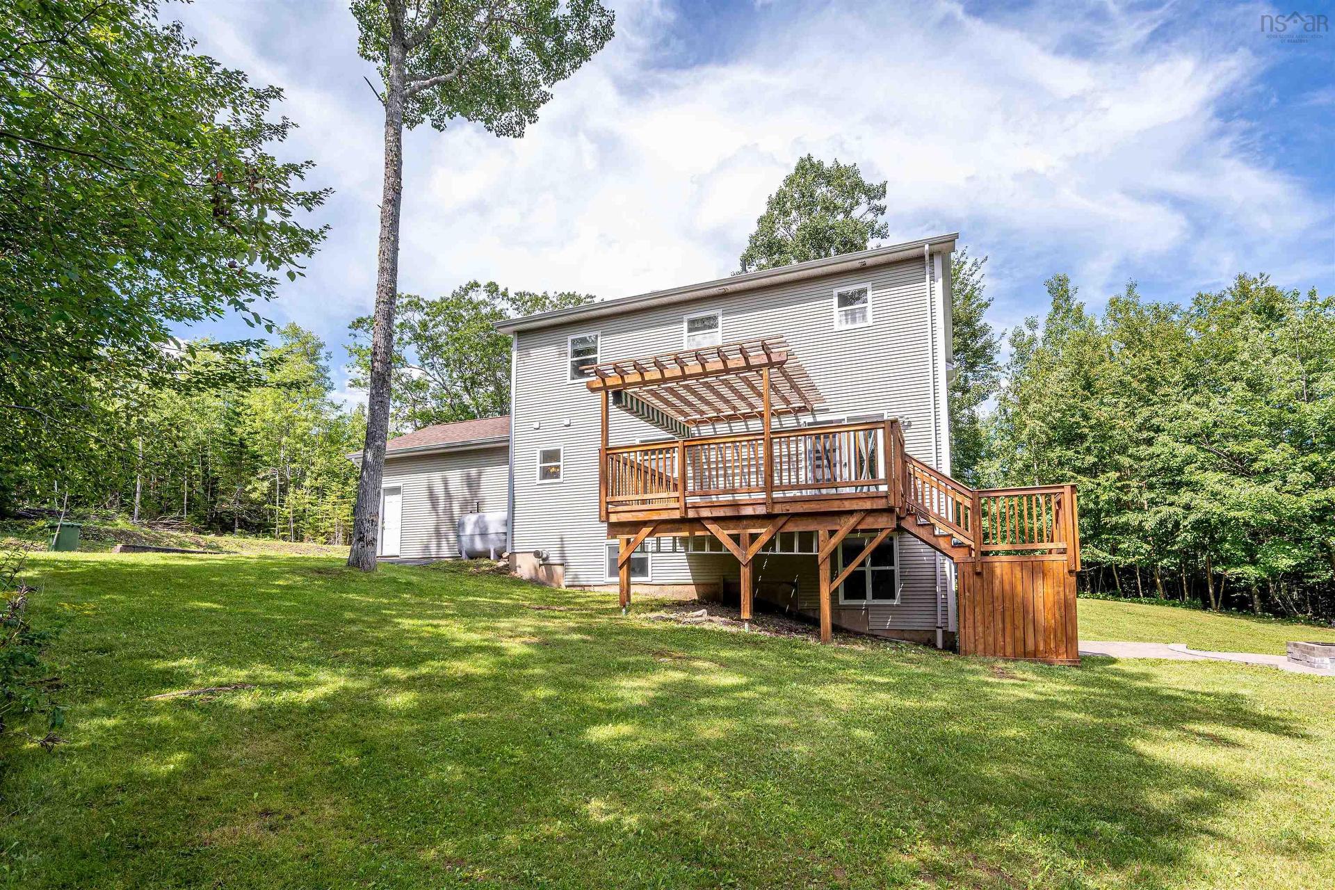 77 Holyrood Close, Fall River, NS