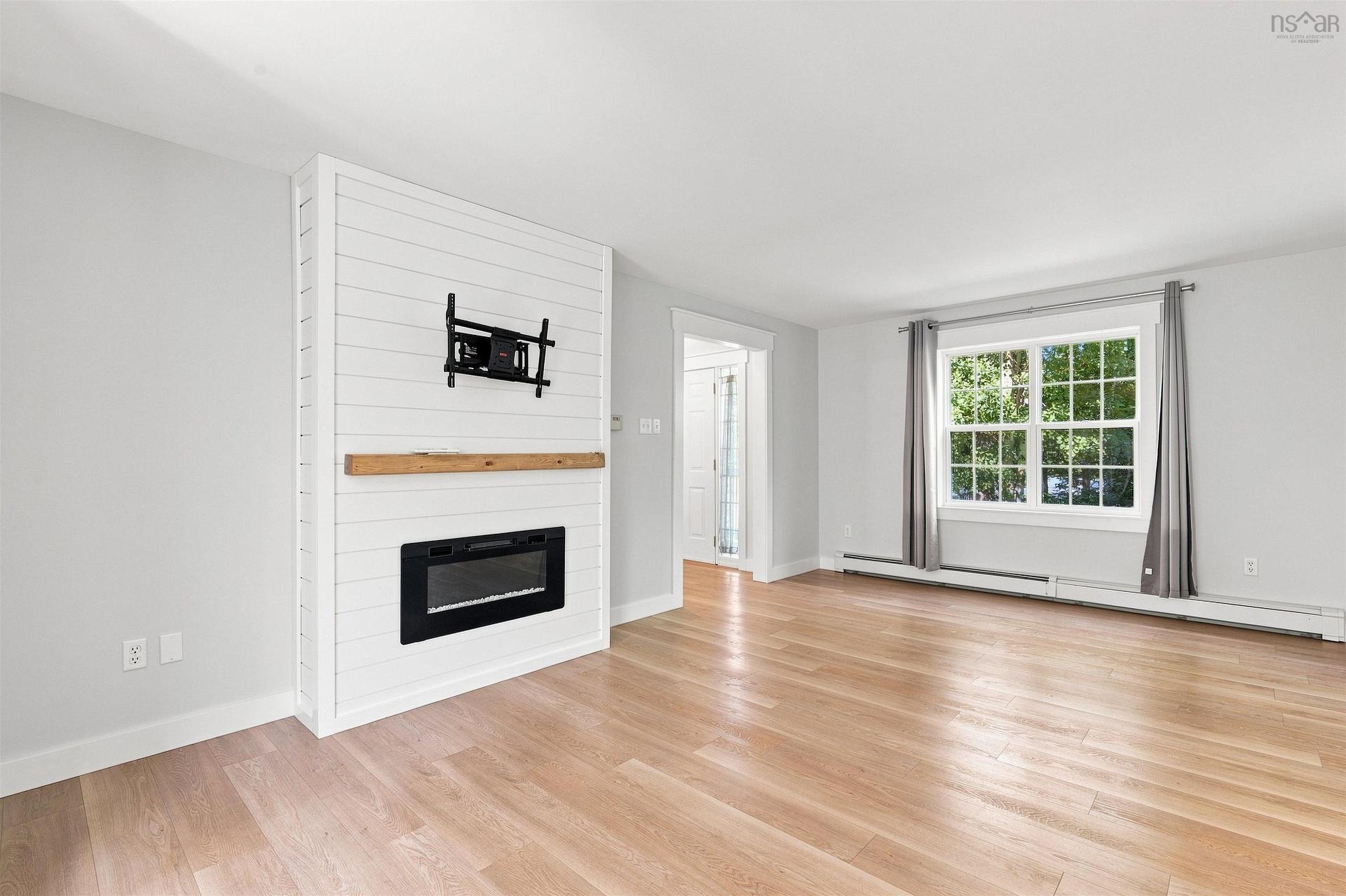 77 Holyrood Close, Fall River, NS