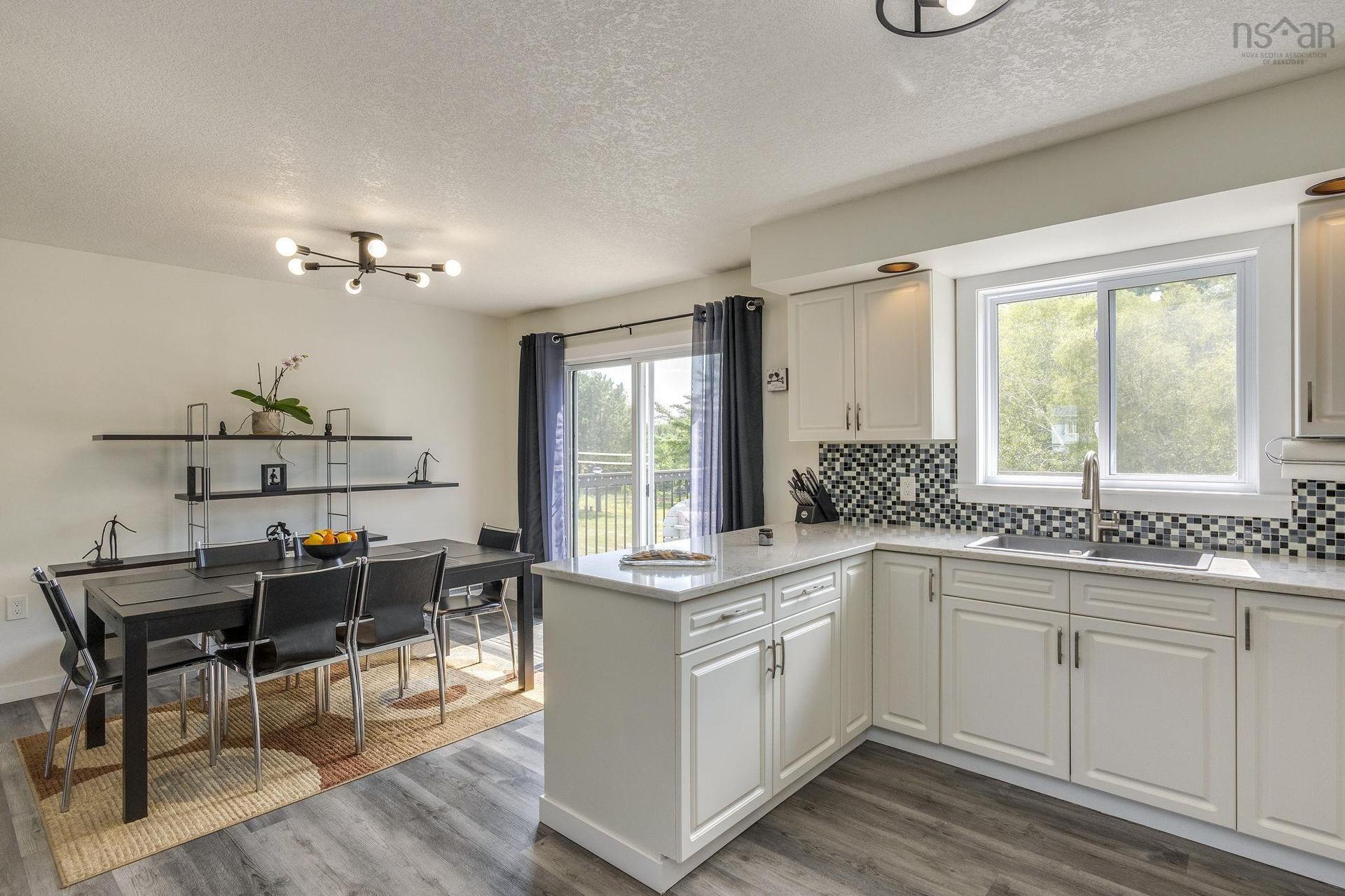 23 Dahlgren Crescent S, North Kingston, NS