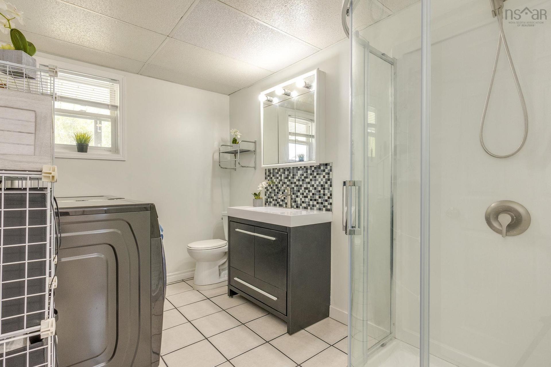 23 Dahlgren Crescent S, North Kingston, NS