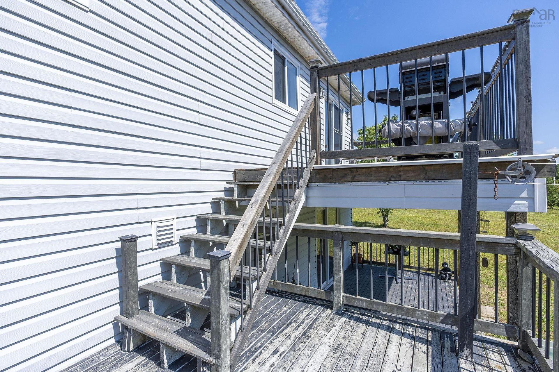 23 Dahlgren Crescent S, North Kingston, NS