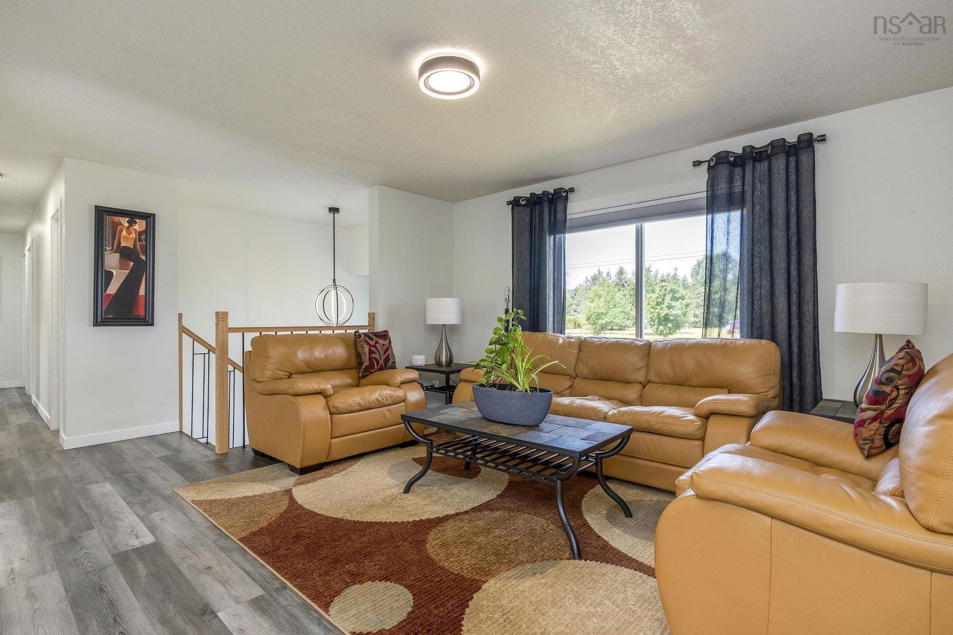 23 Dahlgren Crescent S, North Kingston, NS
