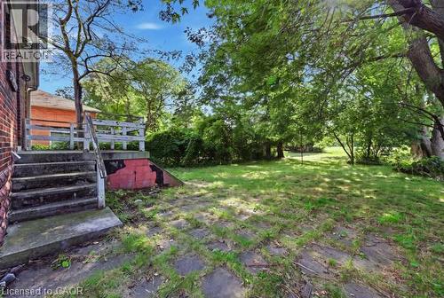 84 Ewen Road, Hamilton, ON 