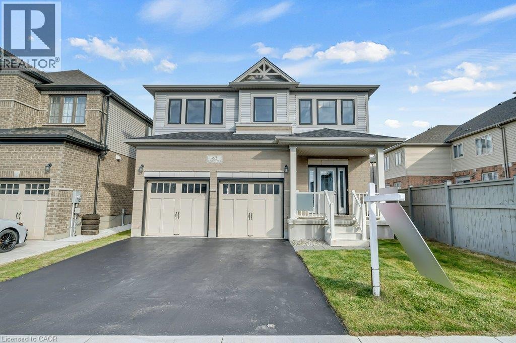 43 Sugar Trail, Kitchener, ON