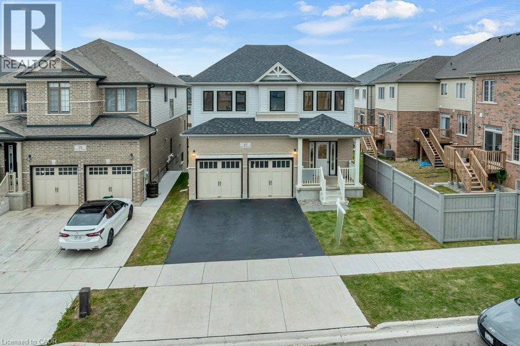 43 Sugar Trail, Kitchener, ON
