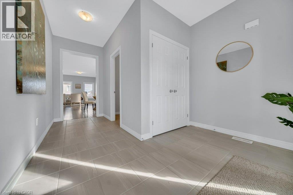 43 Sugar Trail, Kitchener, ON