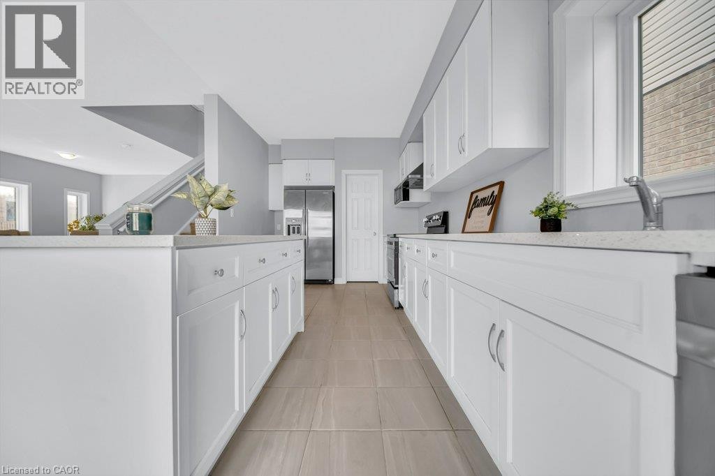43 Sugar Trail, Kitchener, ON