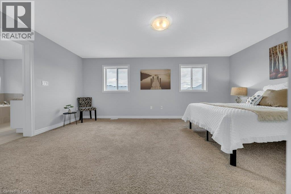 43 Sugar Trail, Kitchener, ON