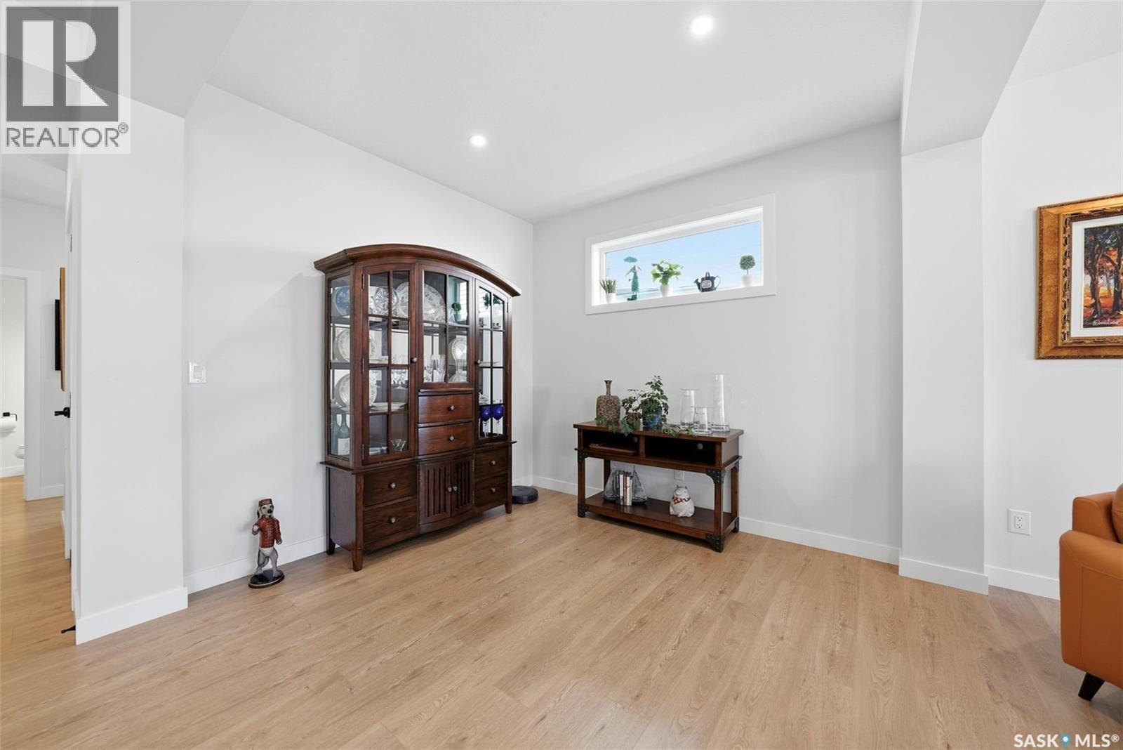 247 Prasad Manor, Saskatoon, SK