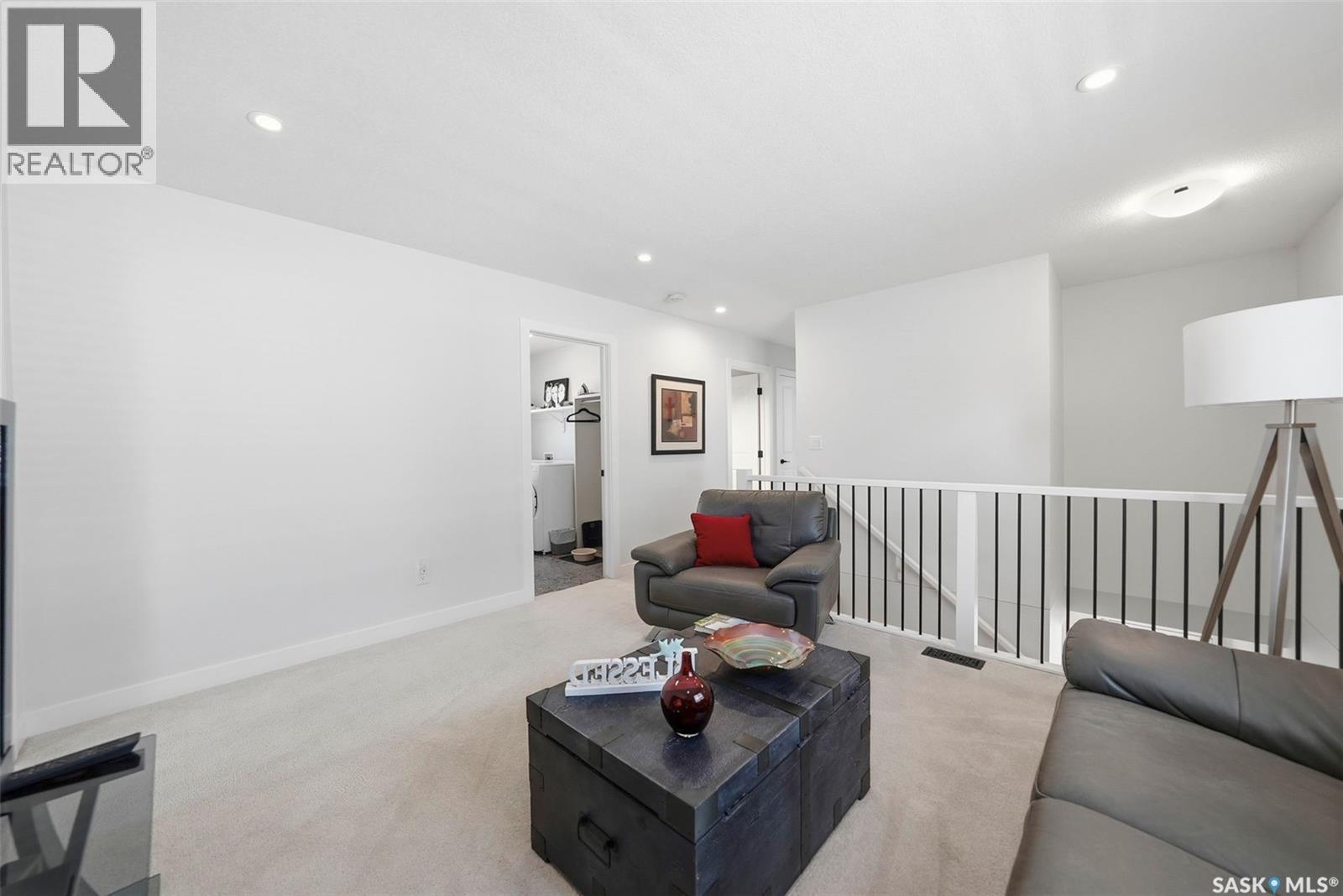 247 Prasad Manor, Saskatoon, SK