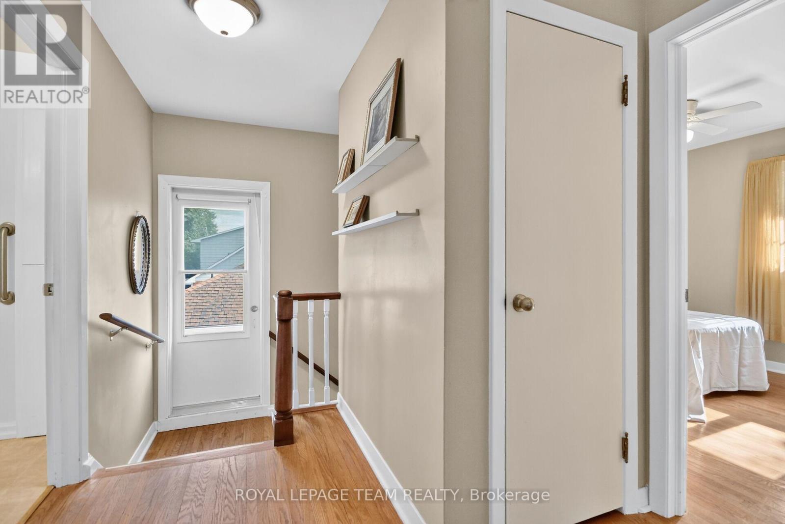 957 Winnington Avenue, Ottawa, ON