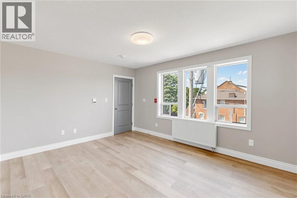 71 Sanford Avenue S, Hamilton, ON