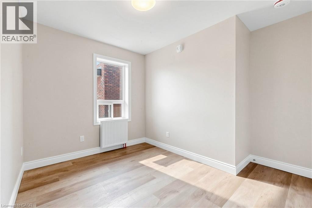 71 Sanford Avenue S, Hamilton, ON
