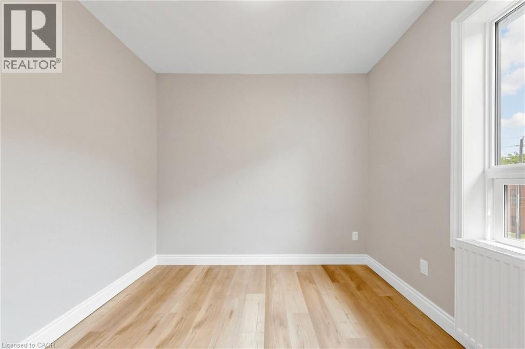71 Sanford Avenue S, Hamilton, ON