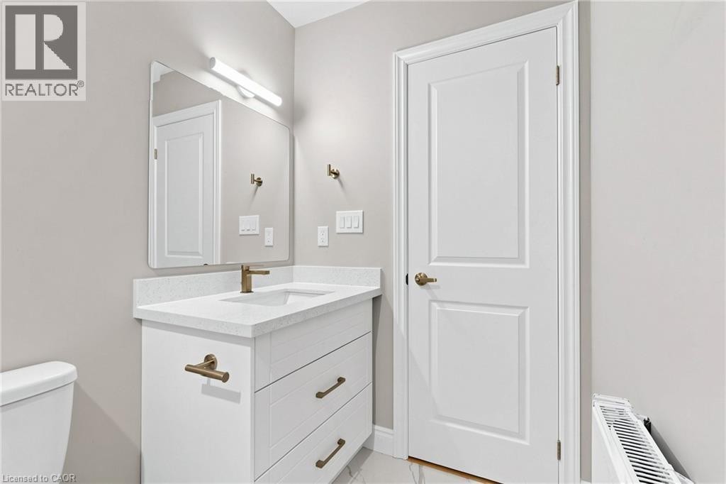 71 Sanford Avenue S, Hamilton, ON