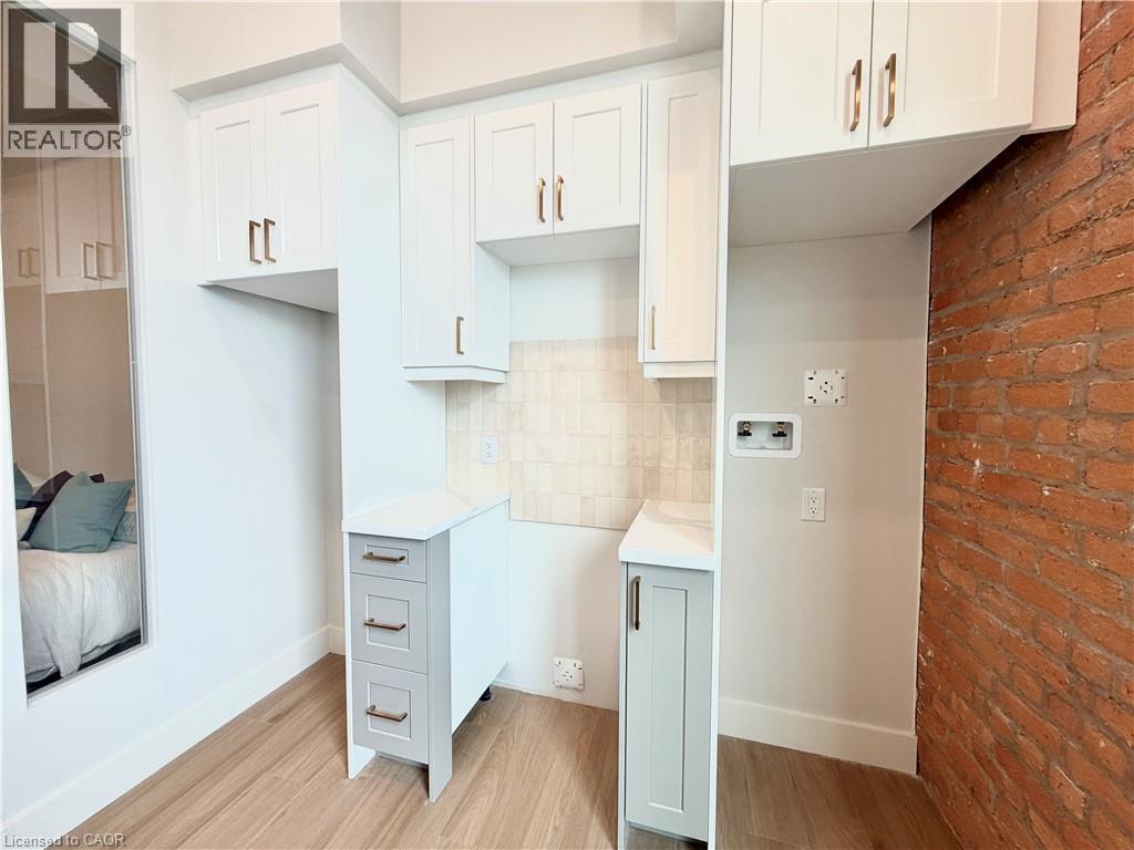 56 York Boulevard Unit# 211, Hamilton, ON
