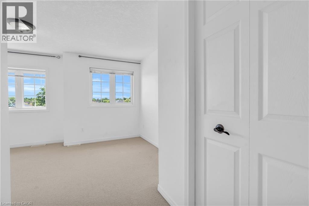 50 Howe Drive Unit# 19B, Kitchener, ON