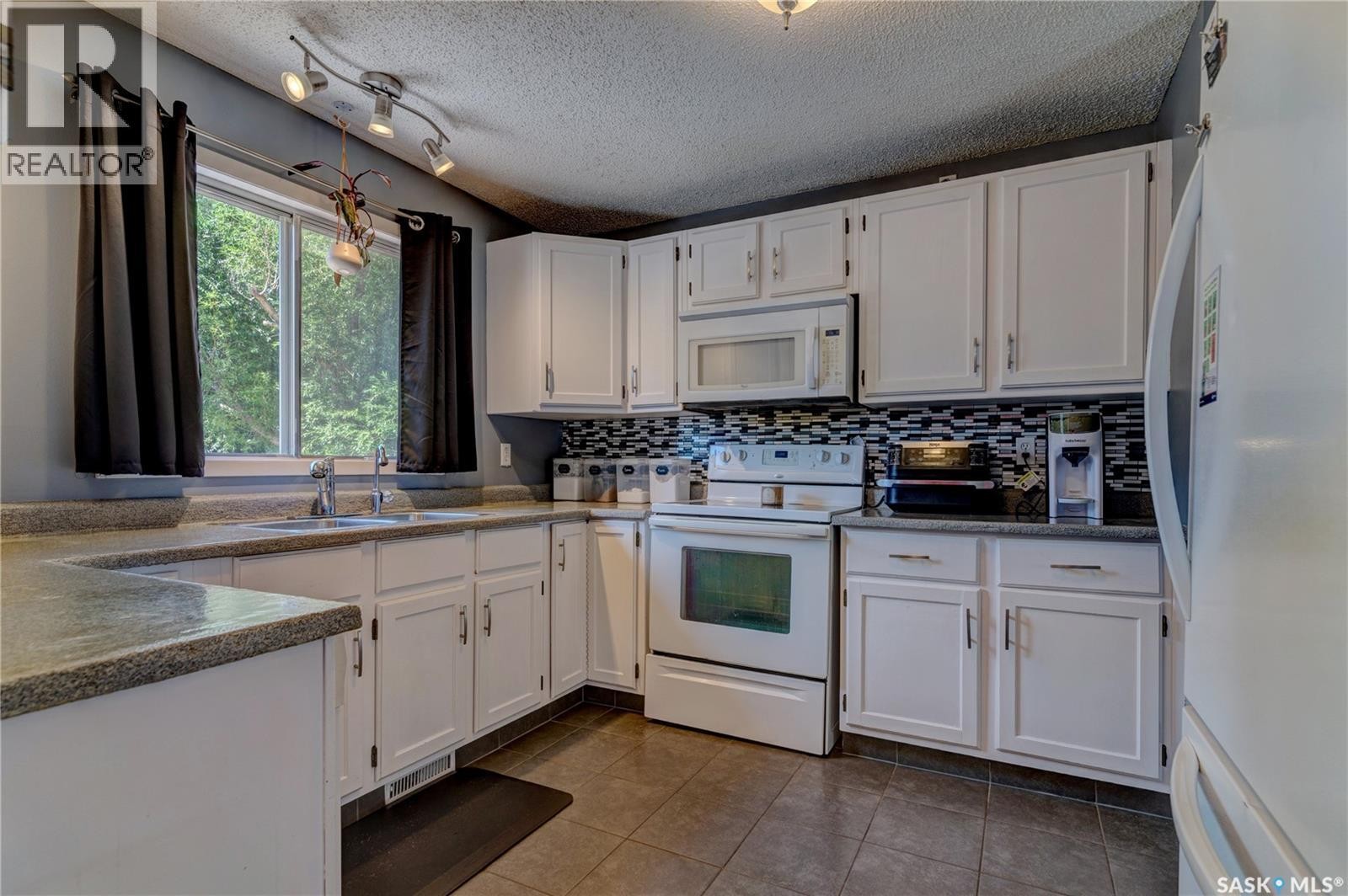 1210 Flexman Crescent, Regina, SK