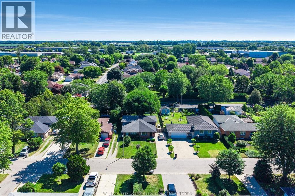 24 Donald, Leamington, ON
