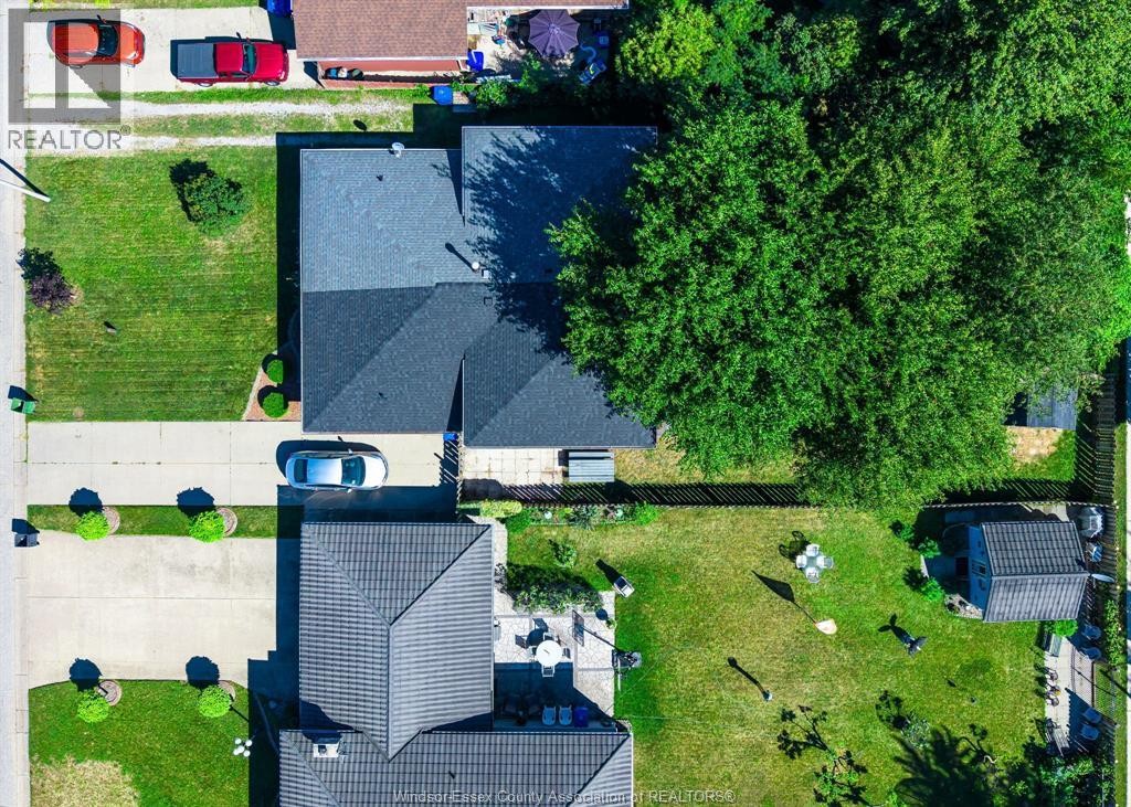 24 Donald, Leamington, ON
