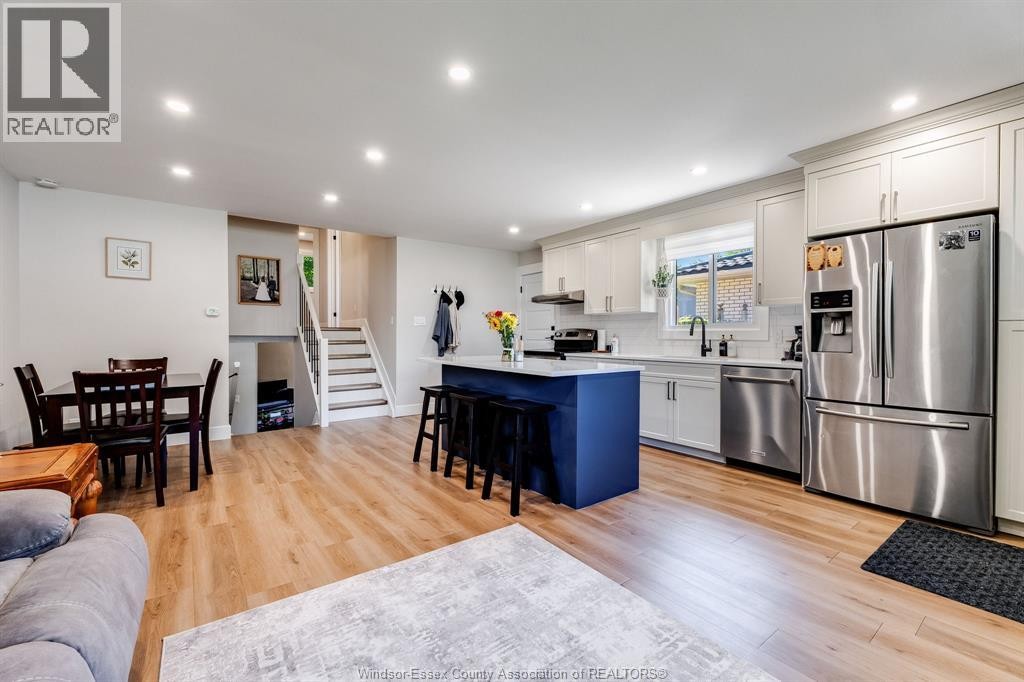 24 Donald, Leamington, ON