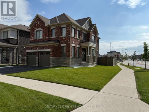 415 REMEMBRANCE ROAD  Brampton, ON L7A 5G2