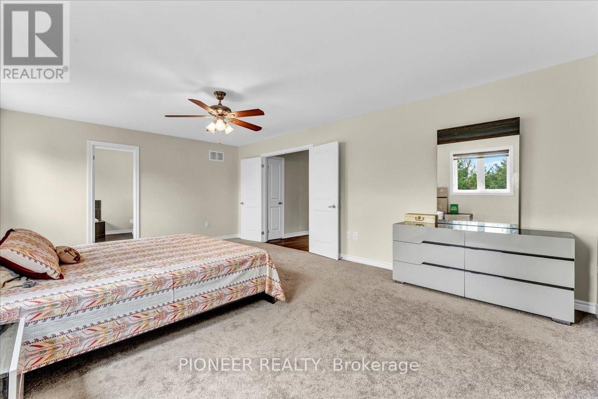5 Todd Crescent, Southgate, ON