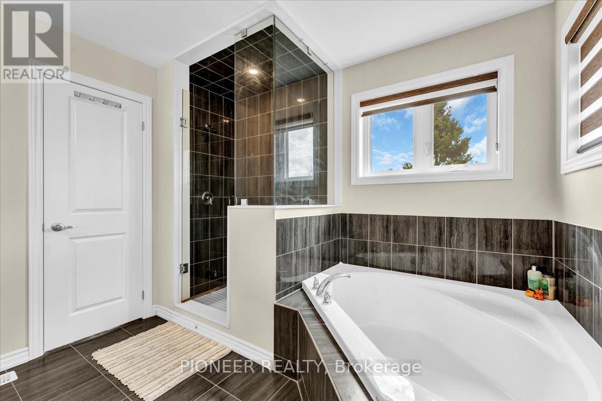 5 Todd Crescent, Southgate, ON