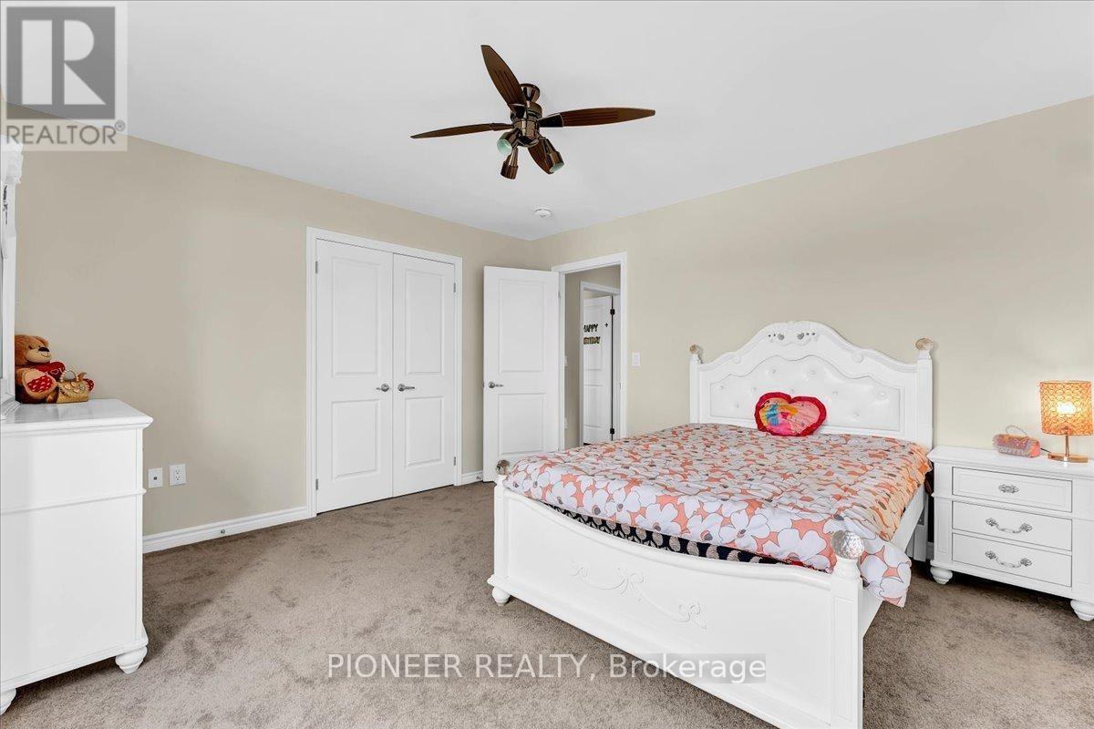 5 Todd Crescent, Southgate, ON