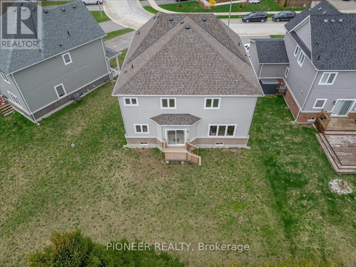 5 Todd Crescent, Southgate, ON