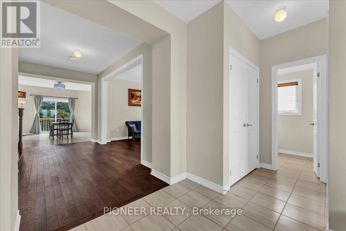 5 Todd Crescent, Southgate, ON